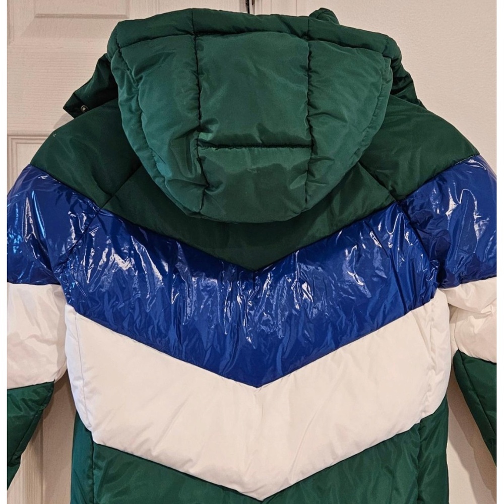 Tommy Hilfiger Women's Multi Color Chevron Striped Hooded Short Puffer Jacket - Picture 4 of 8